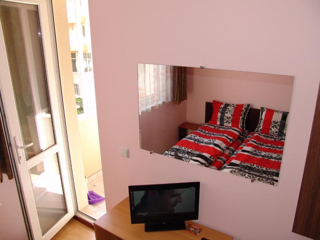Our Home Guest Rooms Weliko Tarnowo Exterior foto